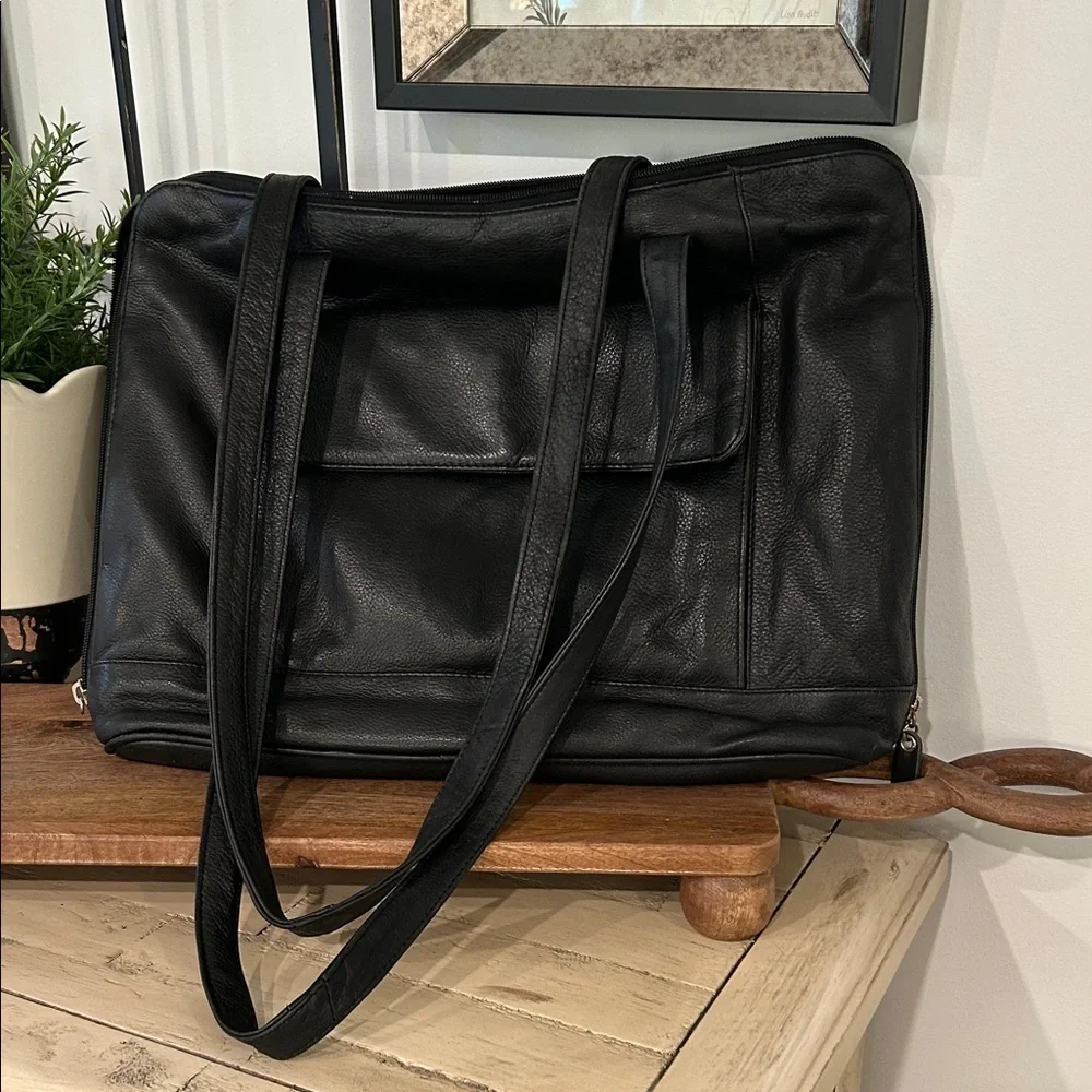 Elegant Black Leather Laptop Bag for Men